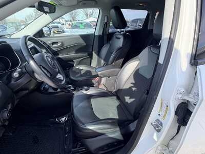 2019 Jeep Compass, $17955.00. Photo 6
