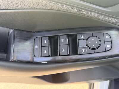 2023 Nissan Rogue, $19899.00. Photo 11