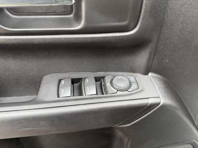 2022 GMC 1500 Crew Cab, $26855.00. Photo 11