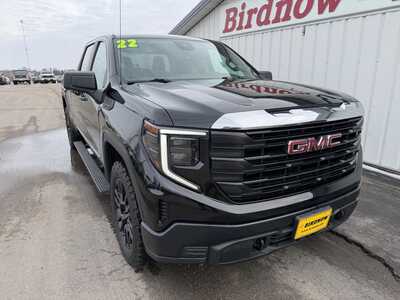 2022 GMC 1500 Crew Cab, $26855.00. Photo 2