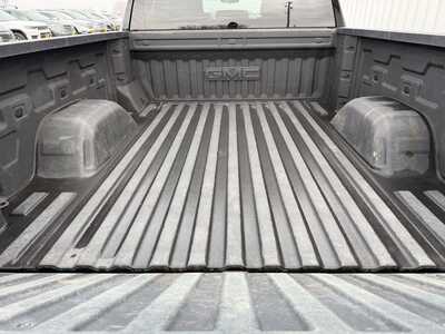 2022 GMC 1500 Crew Cab, $26855.00. Photo 6