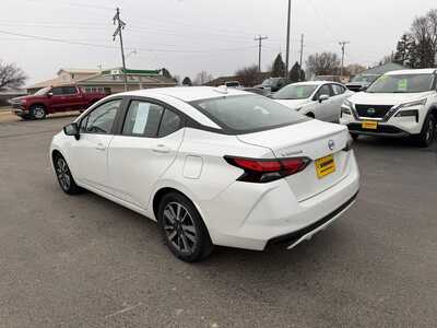 2025 Nissan Versa, $15950.00. Photo 3