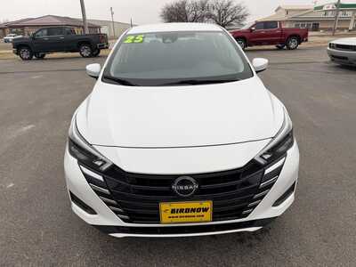 2025 Nissan Versa, $15950.00. Photo 4