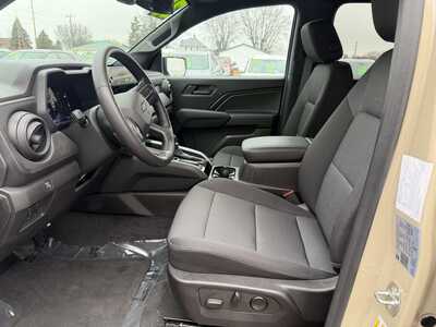 2023 Chevrolet Colorado Crew Cab, $39900.00. Photo 9