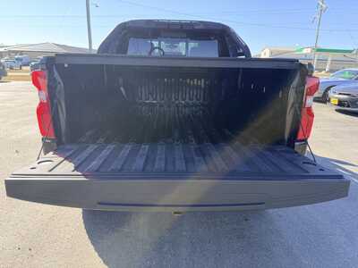 2020 Chevrolet 1500 Crew Cab, $32955.00. Photo 5