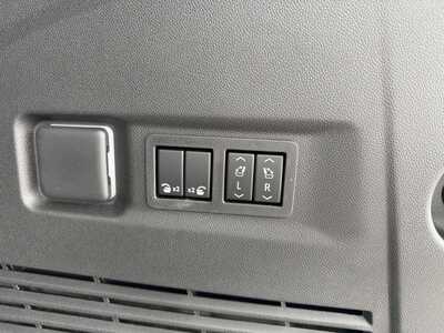 2026 Chevrolet Suburban, $78699.00. Photo 6