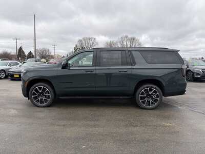 2026 Chevrolet Suburban, $78699.00. Photo 1