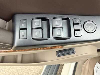 2015 Chevrolet Suburban, $16825.00. Photo 12