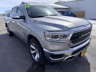 2019 RAM 1500 Crew Cab, $26599.00. Photo 6