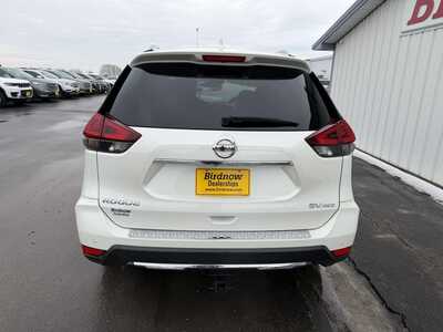 2019 Nissan Rogue, $14999.00. Photo 4