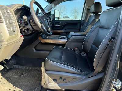 2019 Chevrolet Silverado 2500HD, $51935.00. Photo 9