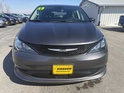 2023 Chrysler Voyager, $22855.00. Photo 4