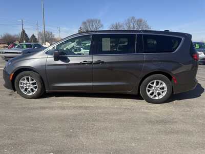 2023 Chrysler Voyager, $22855.00. Photo 5