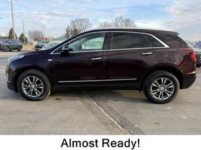 2021 Cadillac XT5, $26599.00. Photo 1