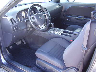 2014 Dodge Challenger, $10900. Photo 5
