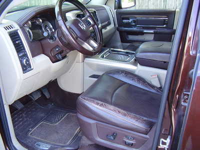 2015 RAM 1500 Crew Cab, $11500. Photo 9