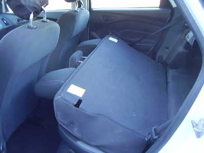 2012 Ford Focus, $2500. Photo 11