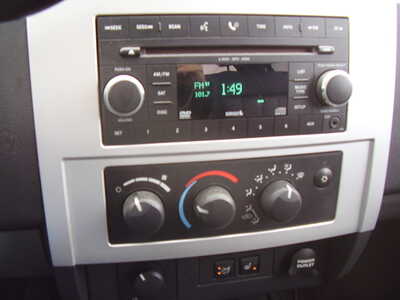 2008 Dodge Dakota Crew Cab, $5900. Photo 4