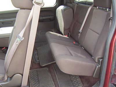 2013 Chevrolet 1500 Ext Cab, $4900. Photo 8