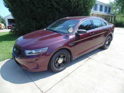 2015 Ford Taurus, $12999. Photo 10