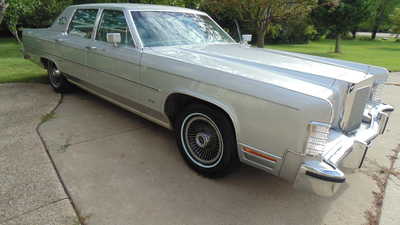 1978 Lincoln Town Car, $19999. Photo 12