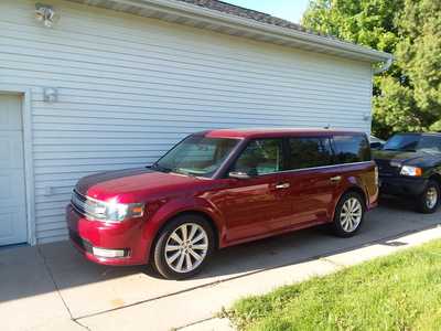 2016 Ford Flex, $19999. Photo 1