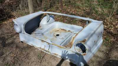 1957 Ford Fairlane, $1000. Photo 1