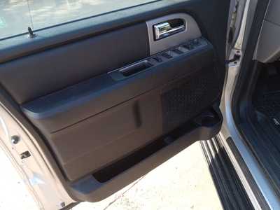 2017 Ford Expedition EL, $19999. Photo 6