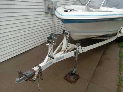 1992 Armada , $4999. Photo 2