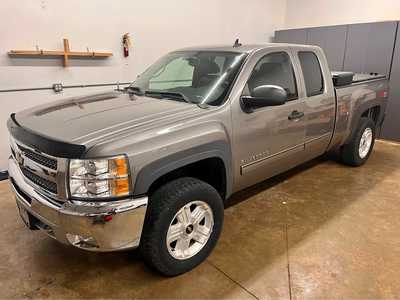 2013 Chevrolet 1500 Ext Cab, $11999. Photo 1