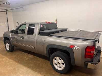 2013 Chevrolet 1500 Ext Cab, $11999. Photo 5