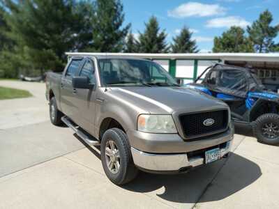 2005 Ford F150 Crew Cab, $4999. Photo 2