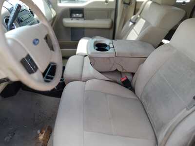 2005 Ford F150 Crew Cab, $4999. Photo 10