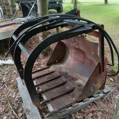1958 Ford 801 , $7999. Photo 4