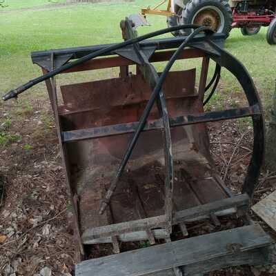 1958 Ford 801 , $7999. Photo 5