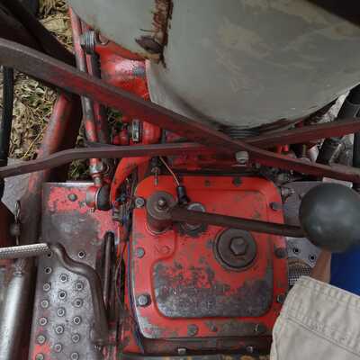 1958 Ford 801 , $7999. Photo 11