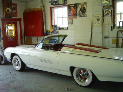 1963 Ford Thunderbird, $19999. Photo 5