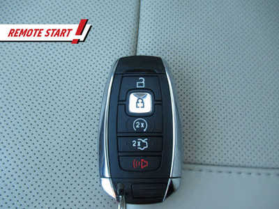 2020 Lincoln MKZ, $27500. Photo 9