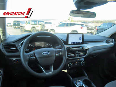 2021 Ford Escape, $21900. Photo 6