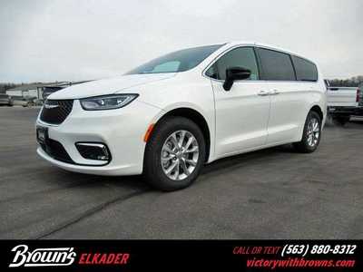2025 Chrysler Pacifica, $. Photo 1