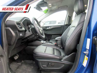 2022 Ford Escape, $25700. Photo 4