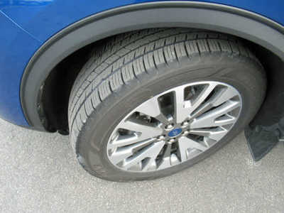 2022 Ford Escape, $25700. Photo 7