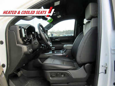 2022 Chevrolet 1500 Crew Cab, $52900. Photo 4