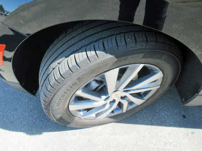 2023 Chevrolet Equinox, $29500. Photo 7