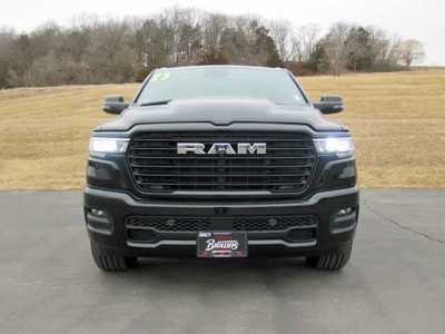 2025 RAM 1500 Crew Cab, $. Photo 10
