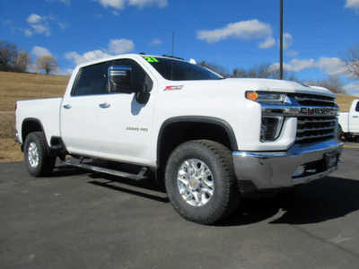 2021 Chevrolet 3500 Crew Cab, $49500. Photo 11