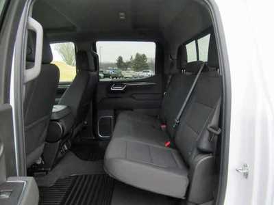2025 Chevrolet 1500 Crew Cab, $. Photo 5