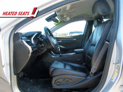 2016 Chevrolet Impala, $15900. Photo 4