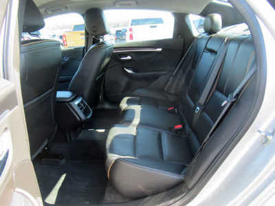 2016 Chevrolet Impala, $15900. Photo 5