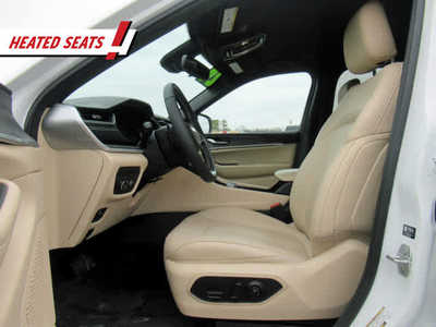 2024 Jeep Grand Cherokee, $40900. Photo 4